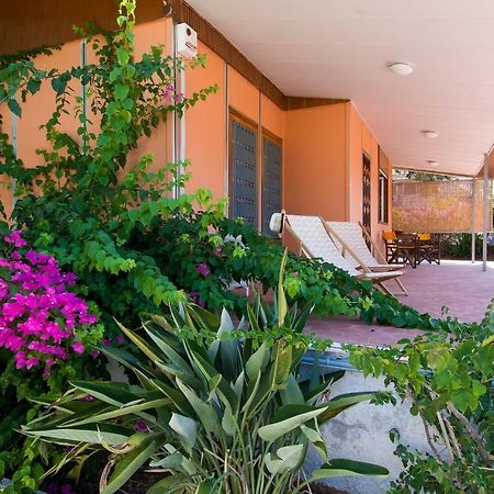 The Boucamviglia Beach House Saronida Exterior foto