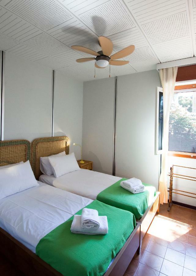 The Boucamviglia Beach House Saronida Exterior foto